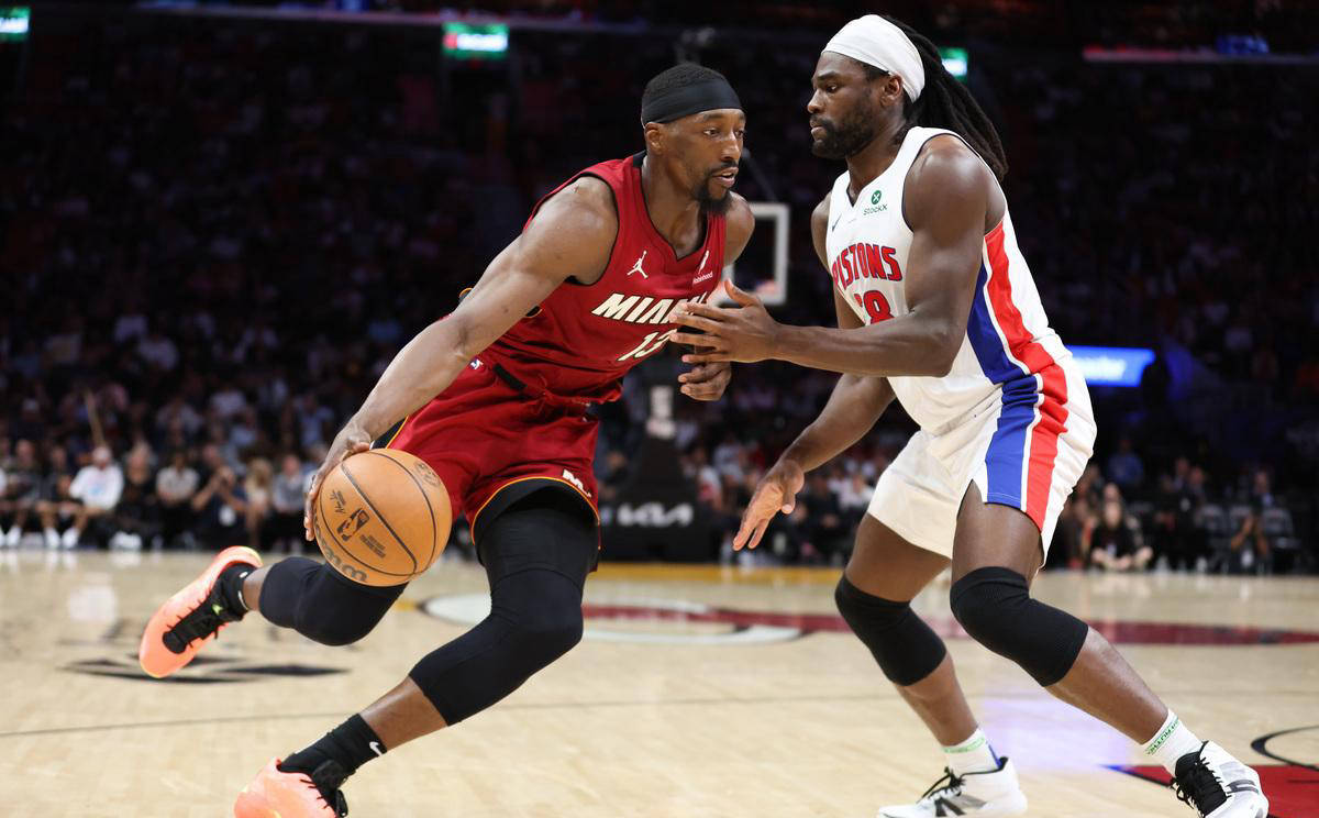 雄鹿B队爆冷南韩男篮，阿德巴约惊艳世界