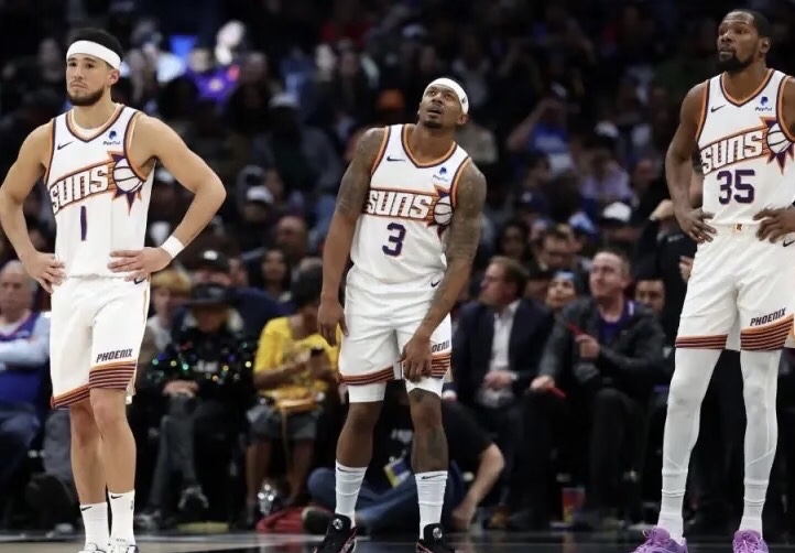 灰熊爆冷步行者,艾顿制霸全场 灰熊爆冷步行者,艾顿制霸全场