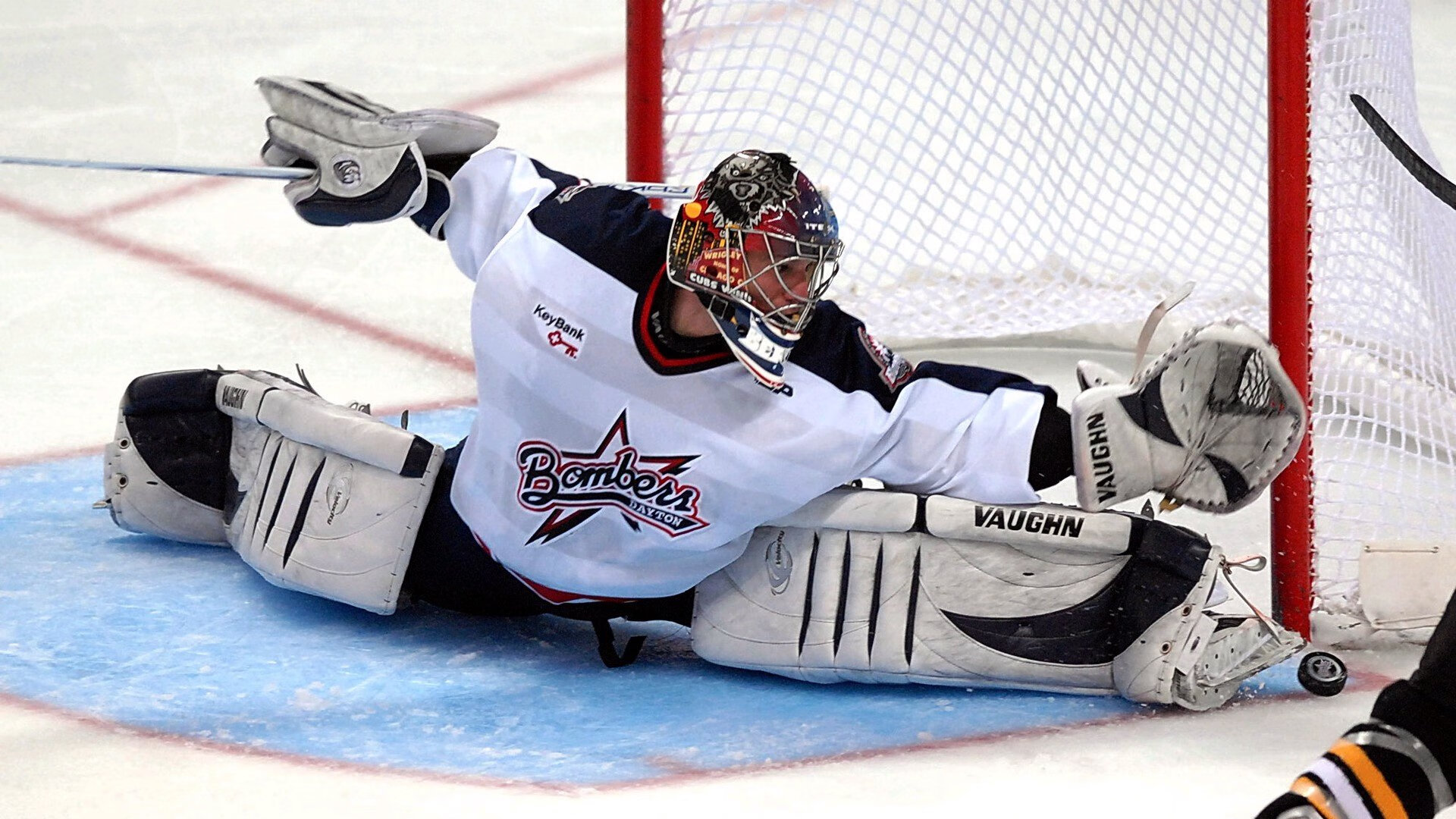 双线争冠，当F1的终极弯道撞上湖人的绝地反击